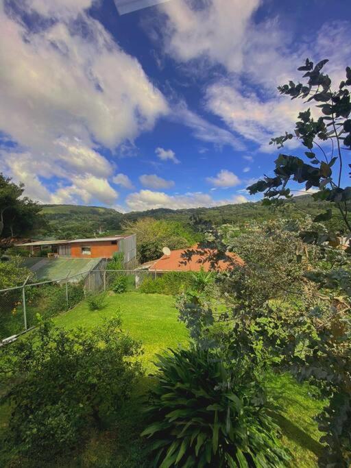 Peace Garden Apartment Monteverde Bagian luar foto